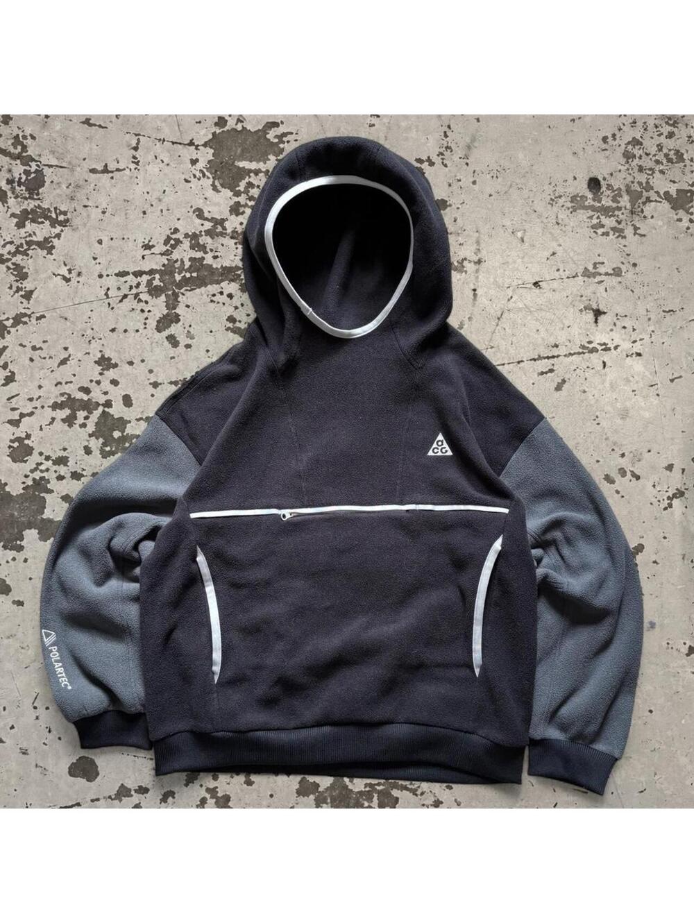 women’s Nike ACG fleece hoodie with back hit.